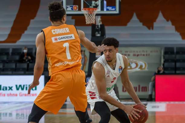 对抗和高空 对抗和高空