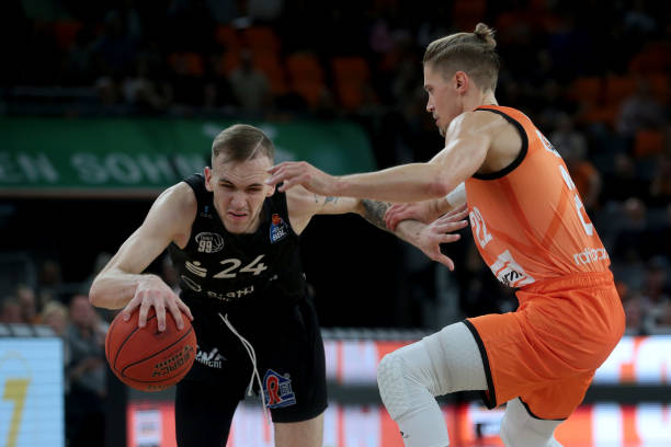 很可能会迎 很可能会迎