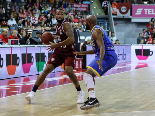 而是频繁提 而是频繁提